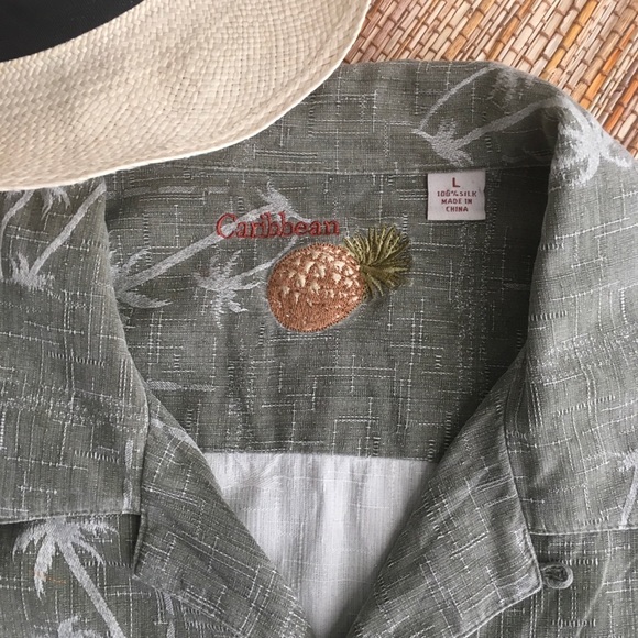 Classic Island Resort Camp Style Silk Shirt LG - Picture 2 of 4